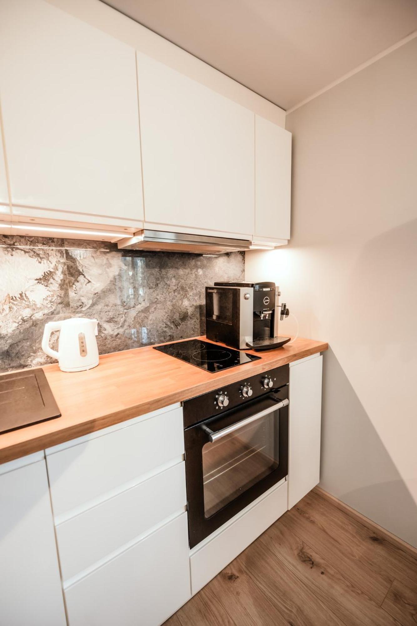 Cabin Guesthouse With Free Parking 페르누 외부 사진